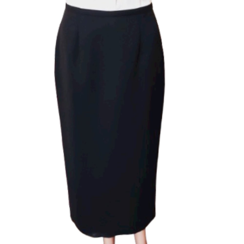 EMMA JAMES BLACK PENCIL SKIRT ZIPS IN BACK WITH BUTTON CLOSURE SIZE 4P NWOT